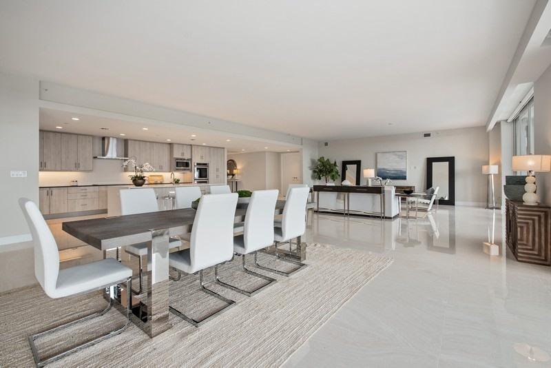 AZURE CONDO - Residential