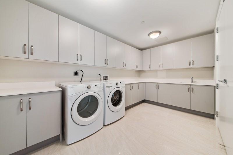 AZURE CONDO - Residential