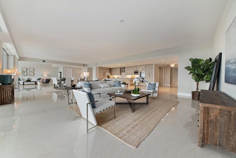 AZURE CONDO - Residential