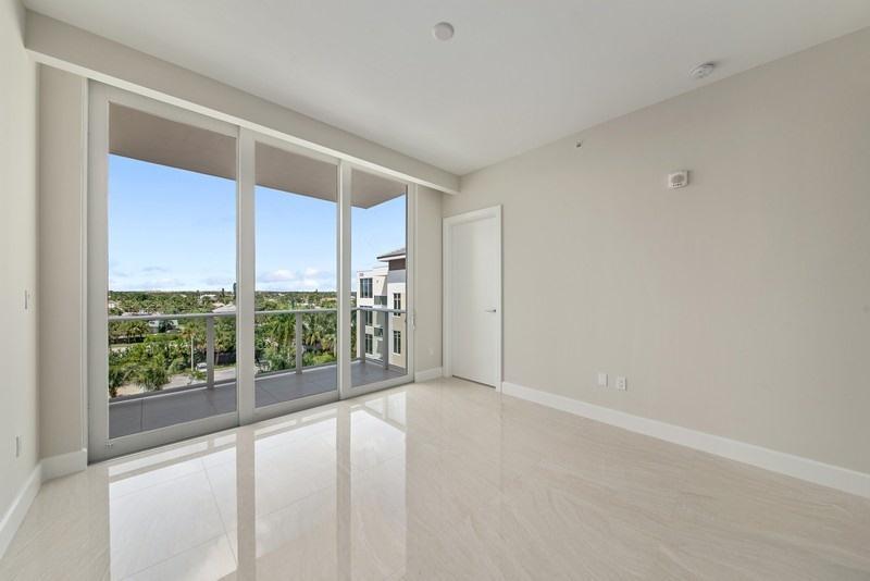 AZURE CONDO - Residential