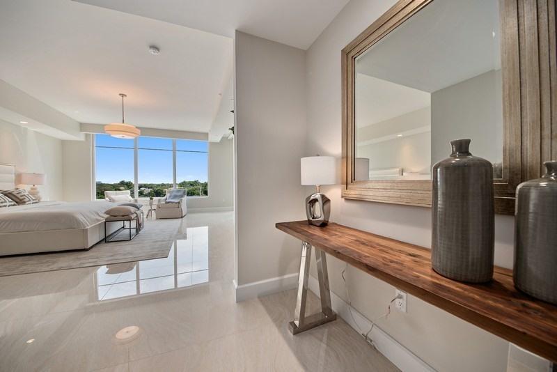 AZURE CONDO - Residential