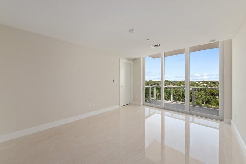 AZURE CONDO - Residential