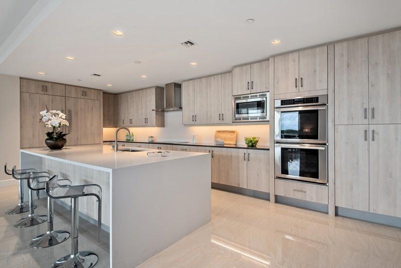 AZURE CONDO - Residential