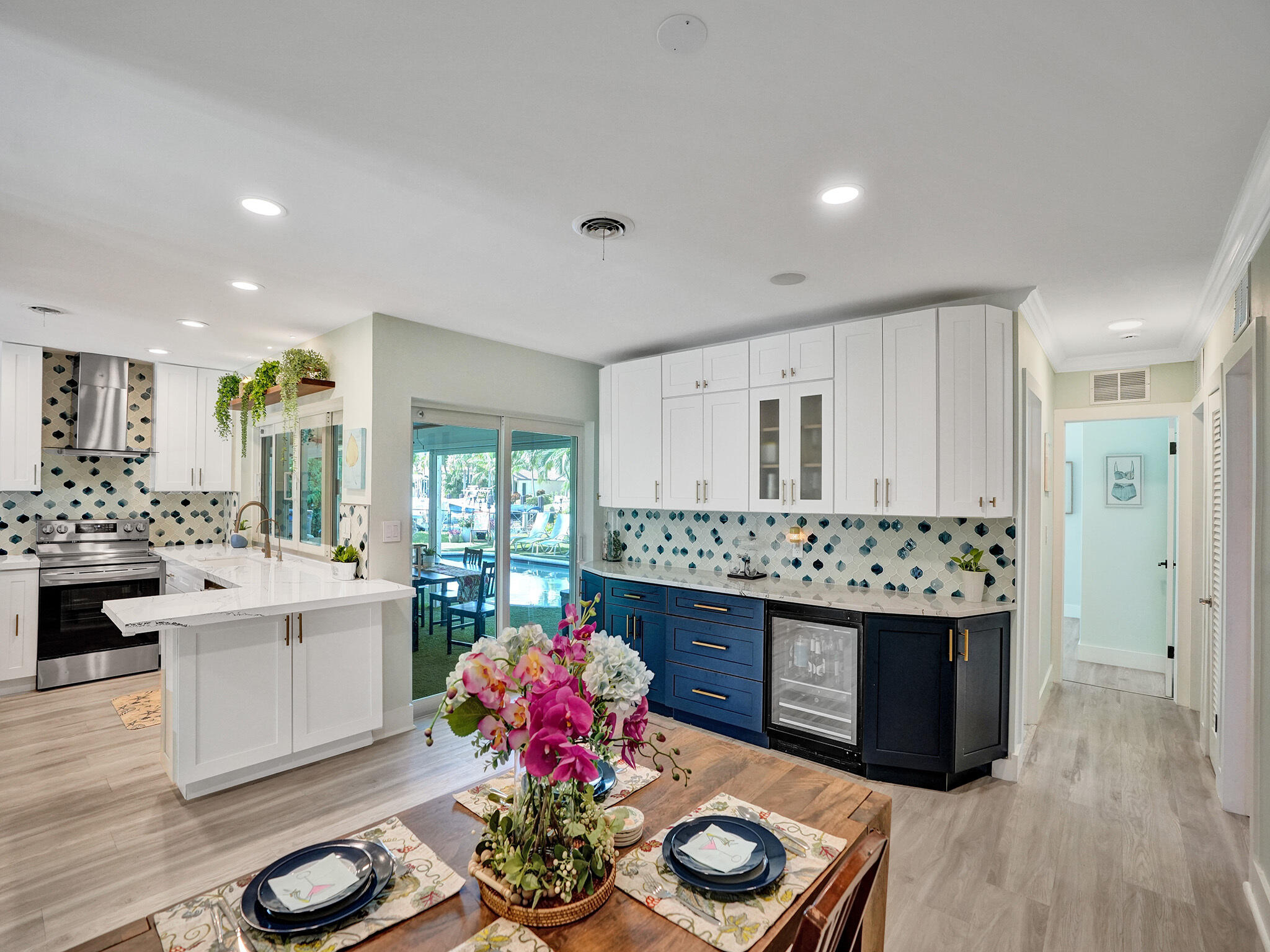 VENETIAN ISLES 1ST SEC - Residential