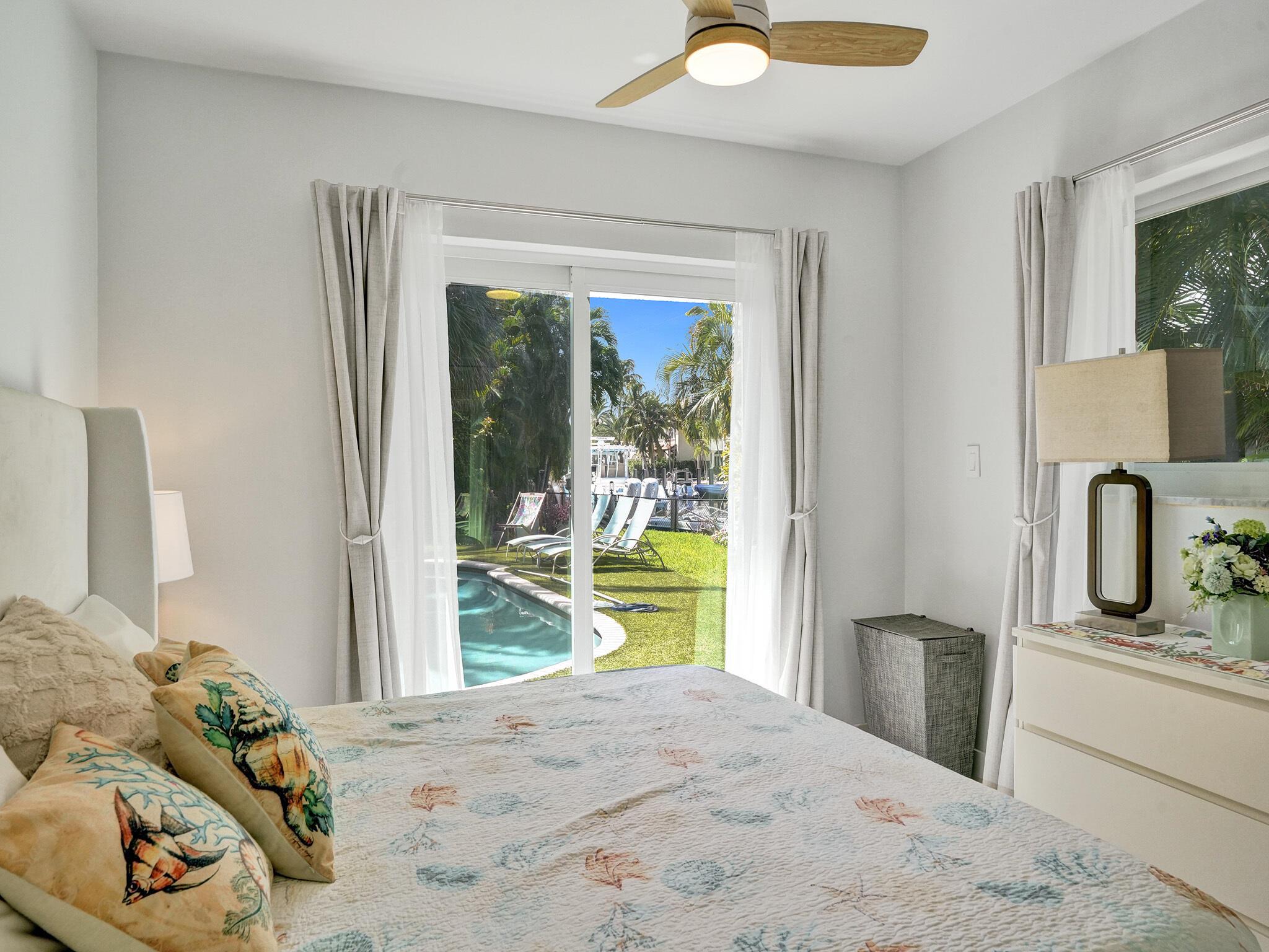 VENETIAN ISLES 1ST SEC - Residential