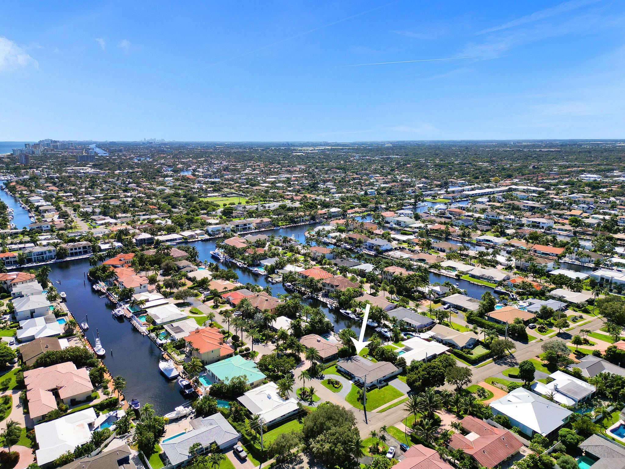 VENETIAN ISLES 1ST SEC - Residential