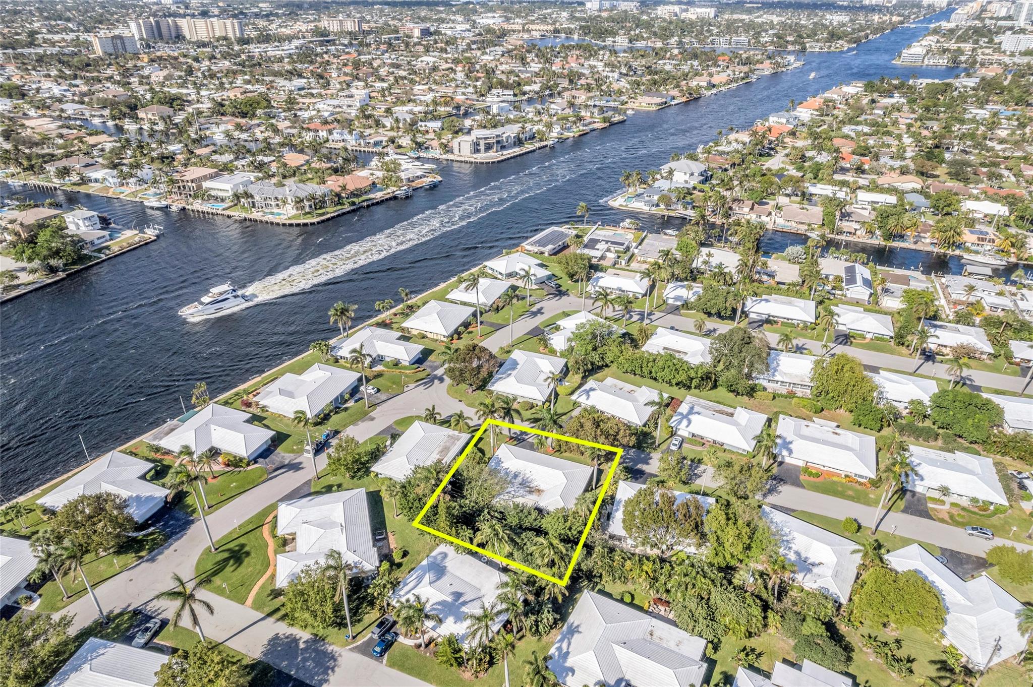 Palm Club Co-Op - Residential