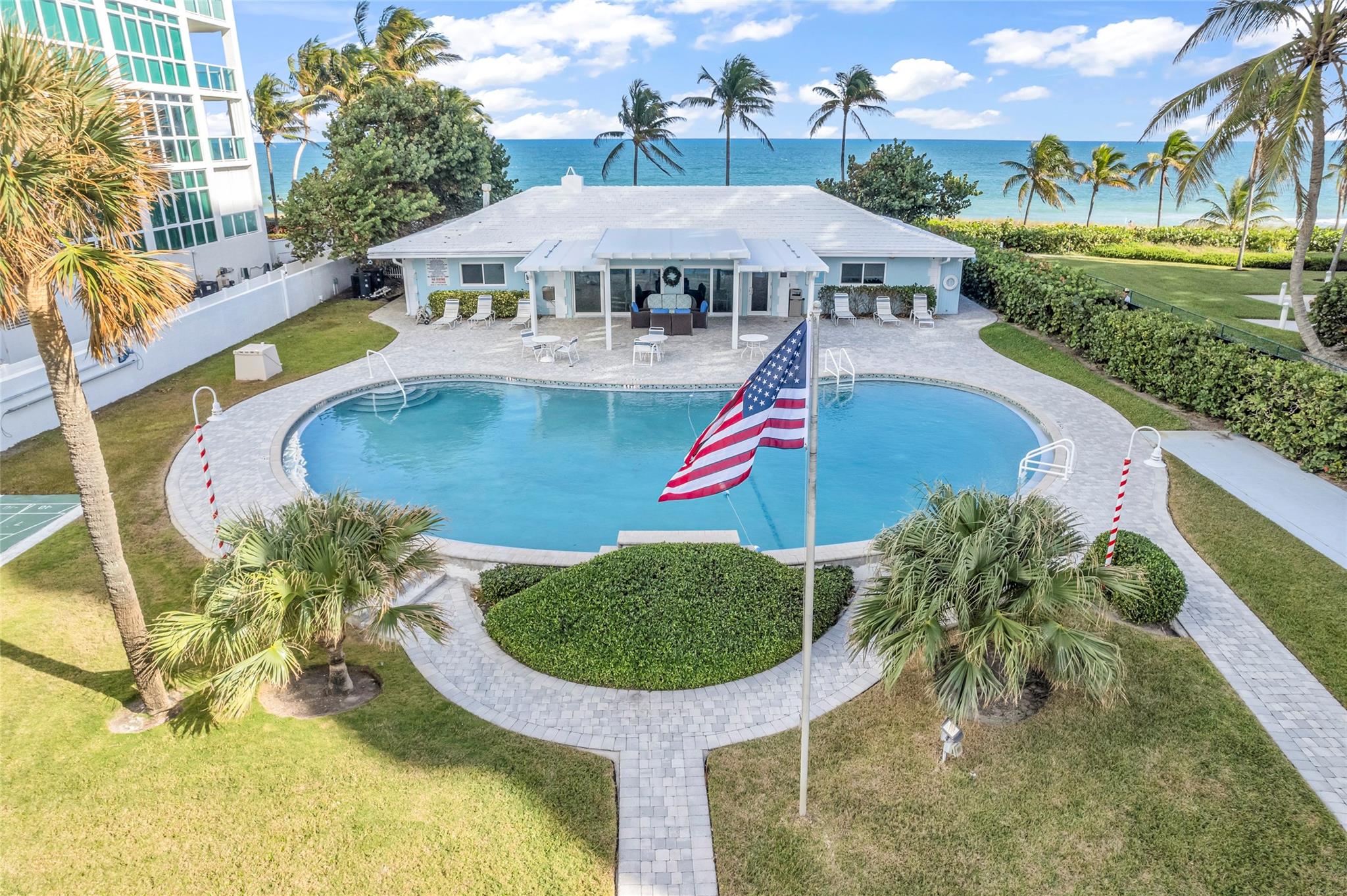 Palm Club Co-Op - Residential