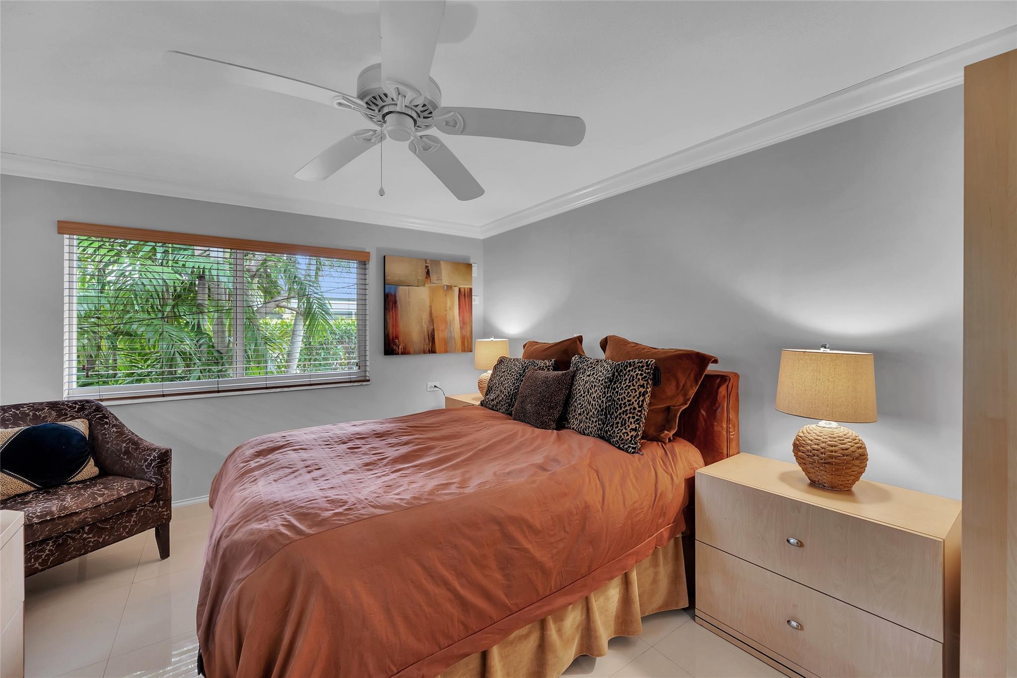 Palm Club Co-Op - Residential