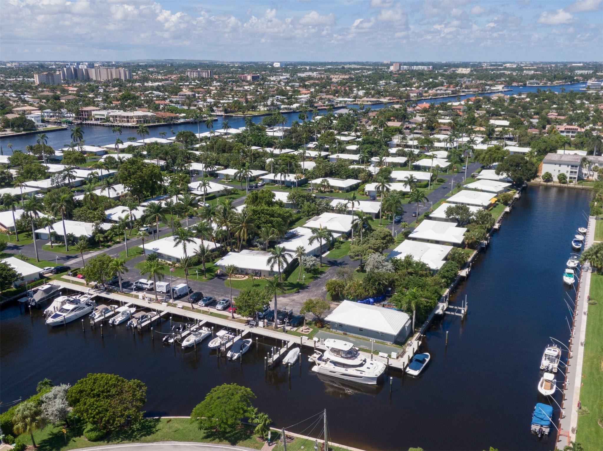 Palm Club Co-Op - Residential