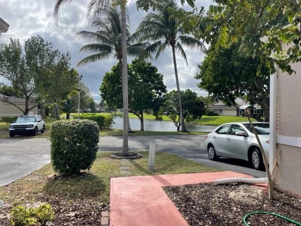 Photo of 5148 NW 11th Drive #5148, Deerfield Beach, FL 33064 (MLS # F10410096)