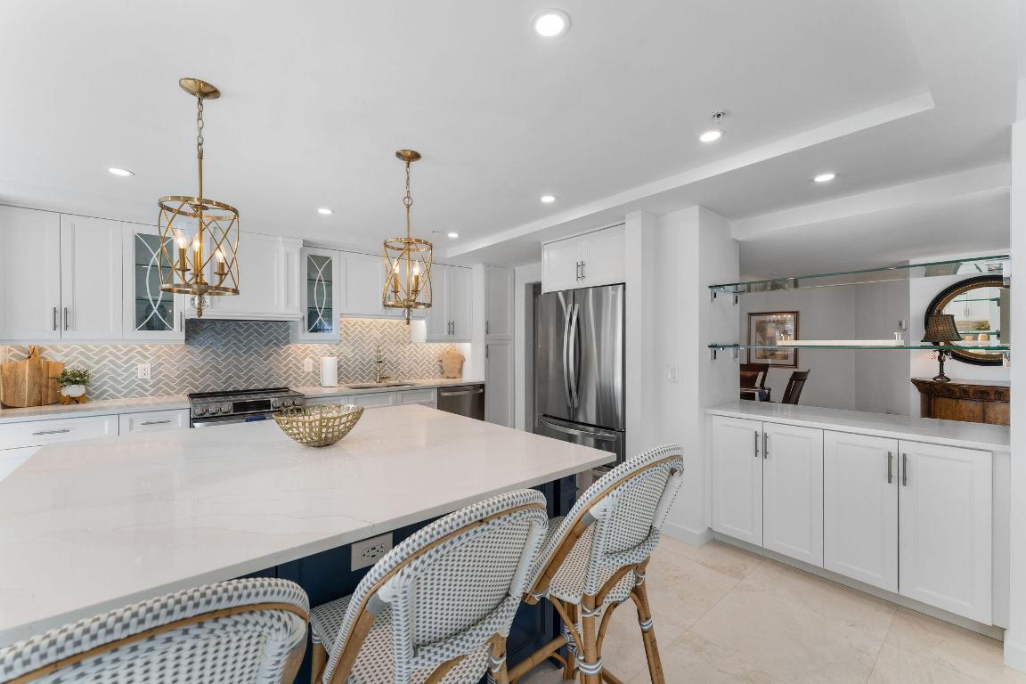 BRIGADOON CONDO - Residential