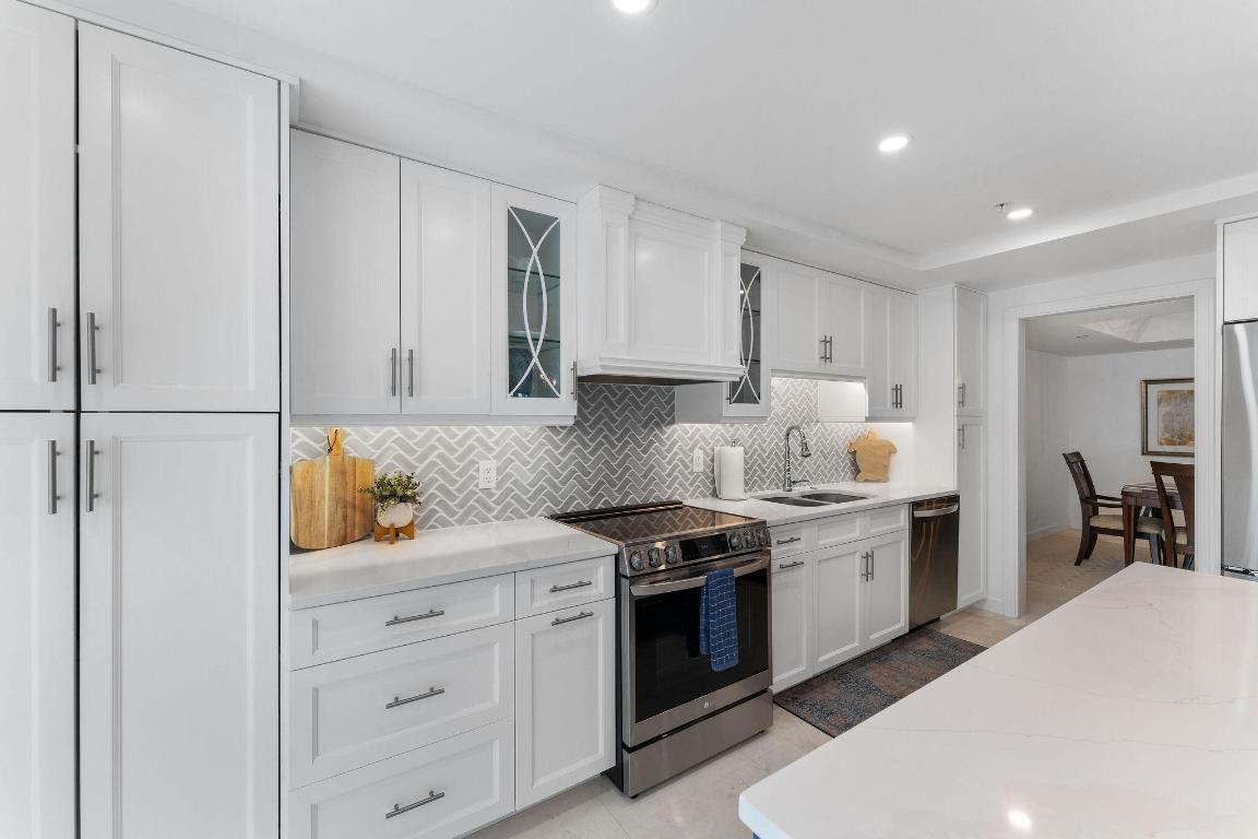 BRIGADOON CONDO - Residential