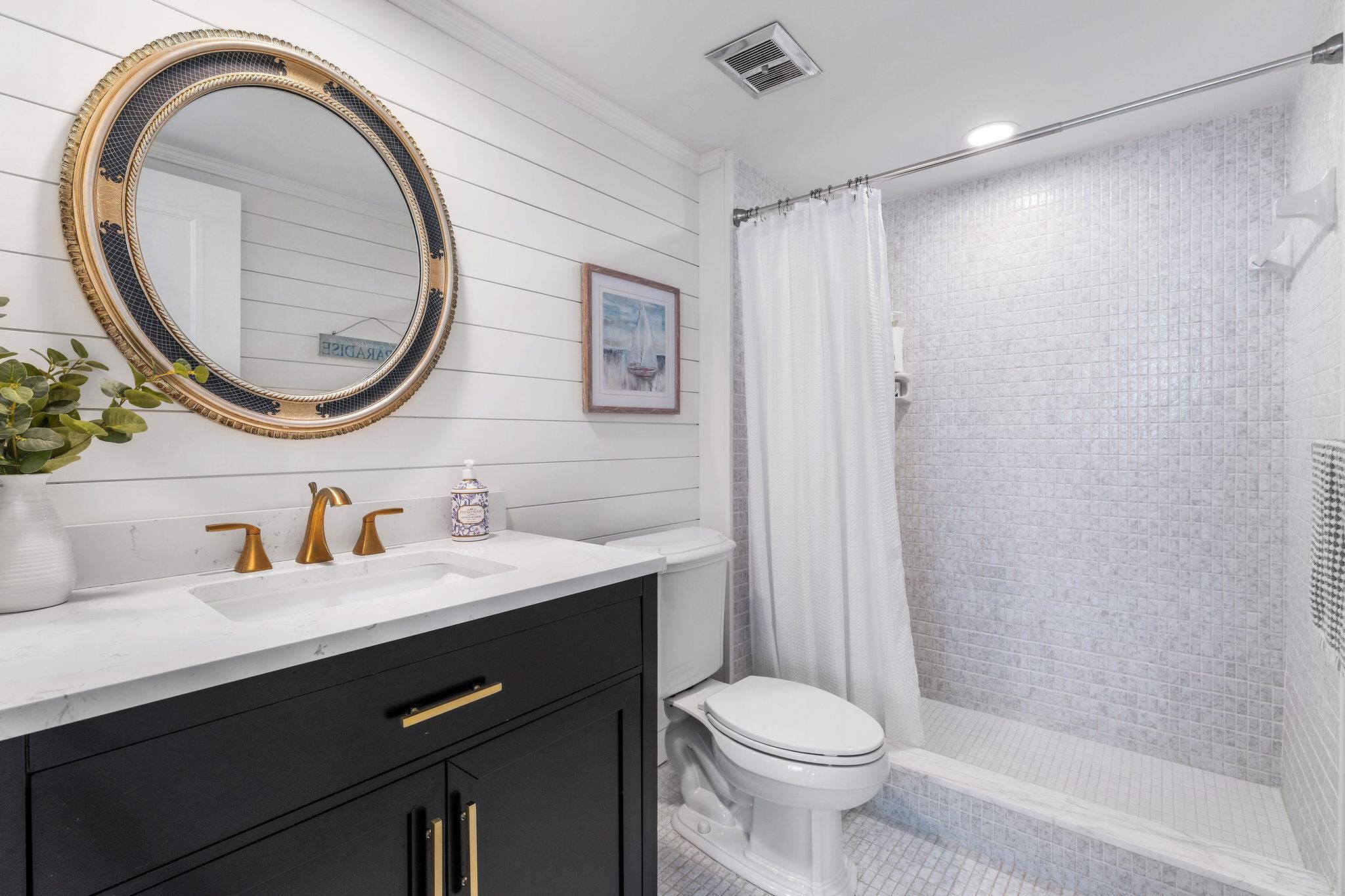 BRIGADOON CONDO - Residential