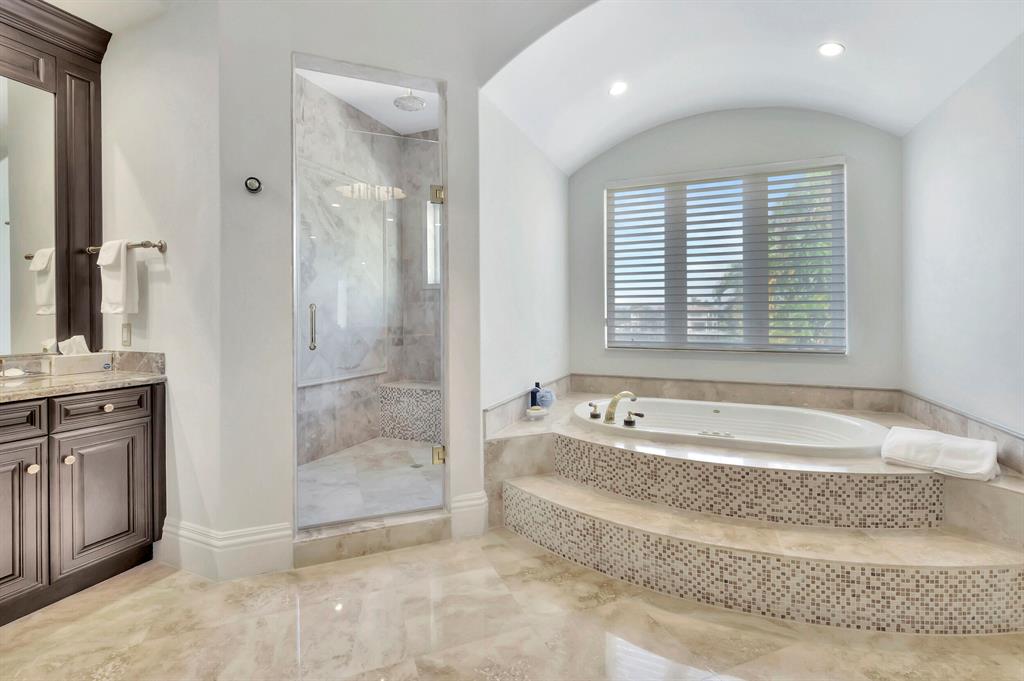 OCEAN COVE - Residential