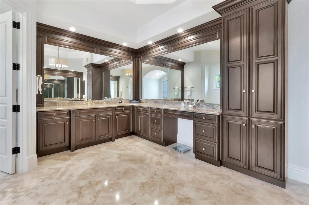 OCEAN COVE - Residential