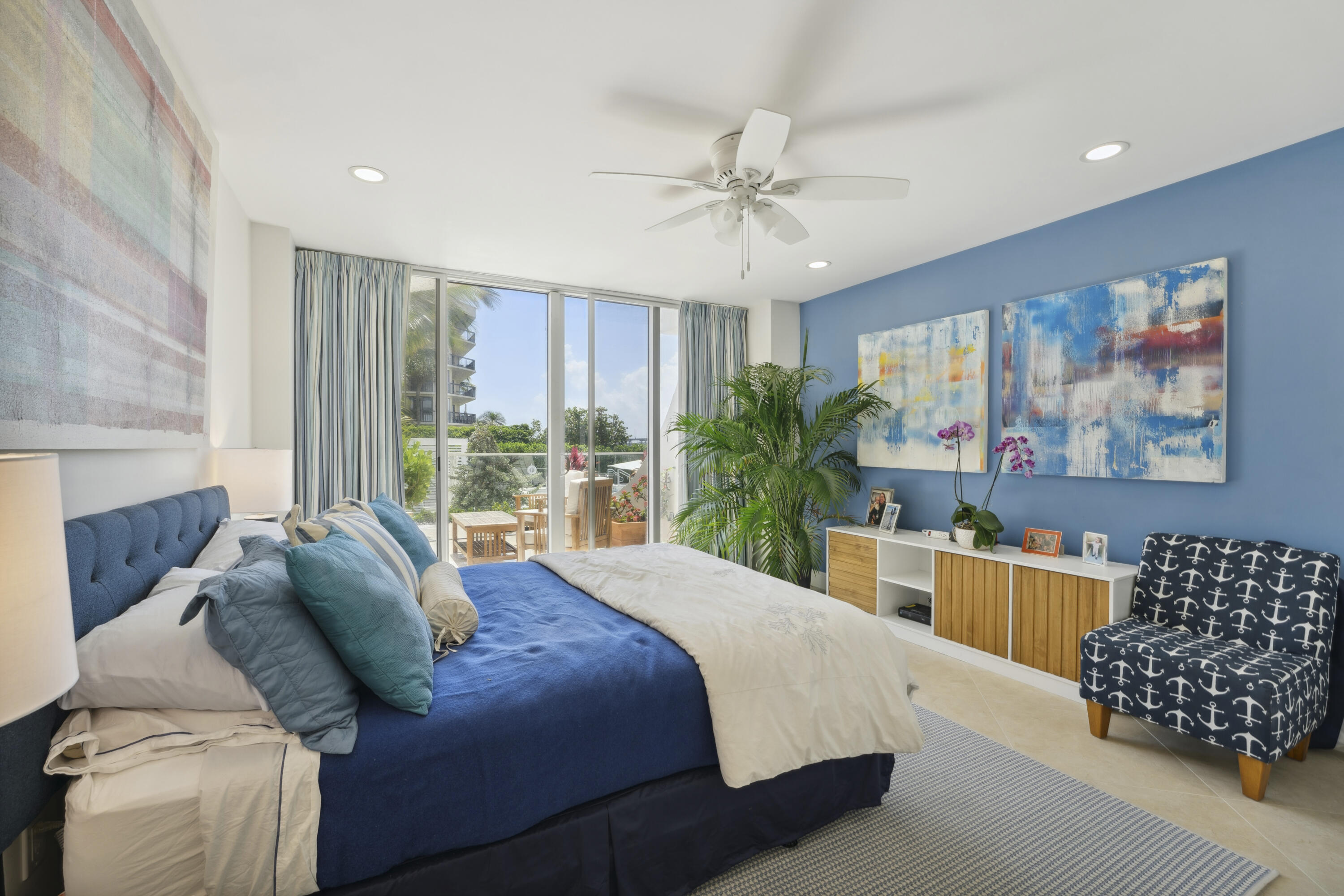 CARLYLE HOUSE CONDO - Residential Lease