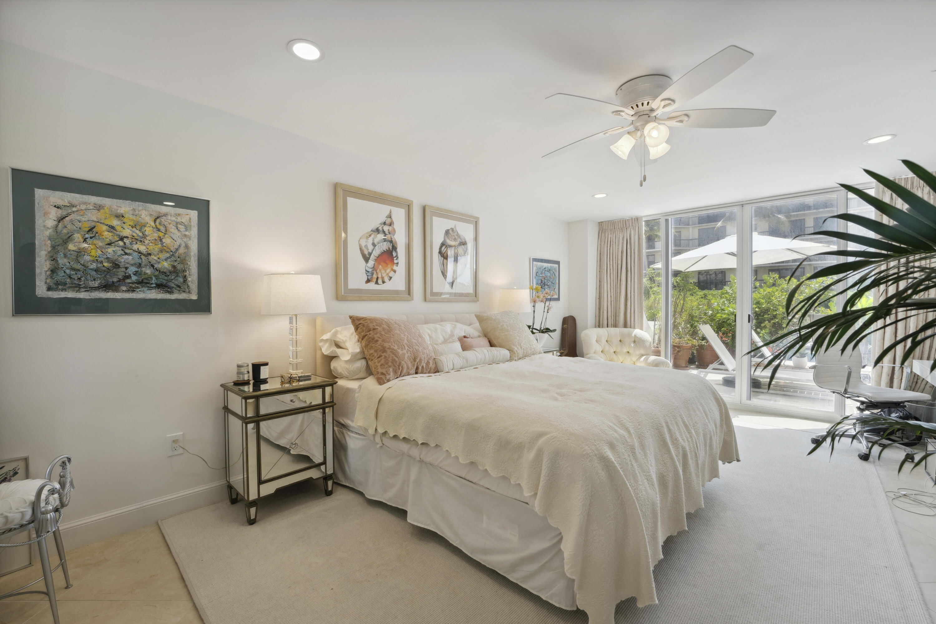 CARLYLE HOUSE CONDO - Residential Lease
