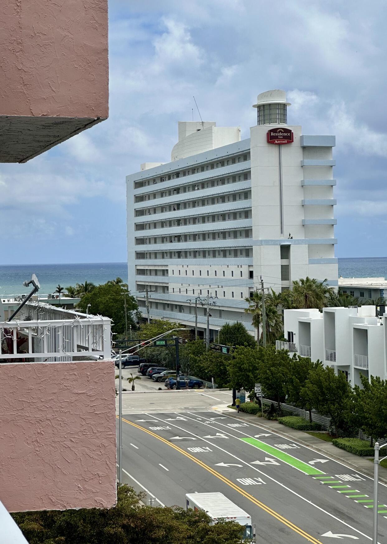 3201 NE 14th Street Causeway 708