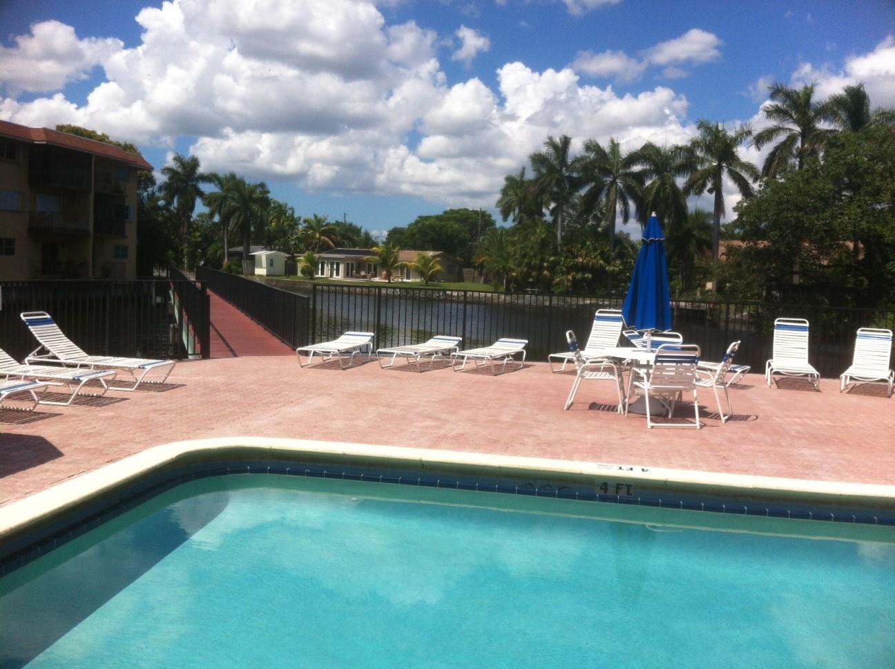 333 NW 17th Ct 210B