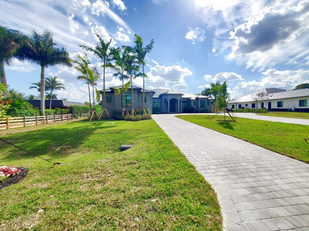 Davie Farmettes 72-10 B - Residential