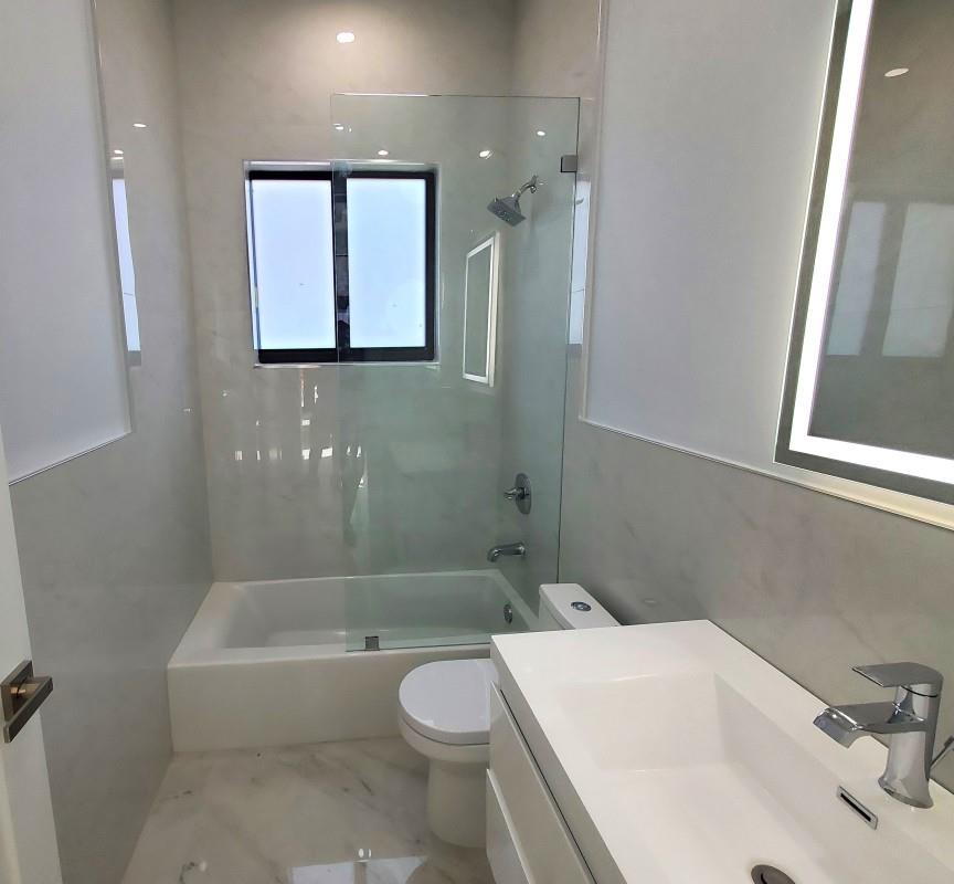 Davie Farmettes 72-10 B - Residential