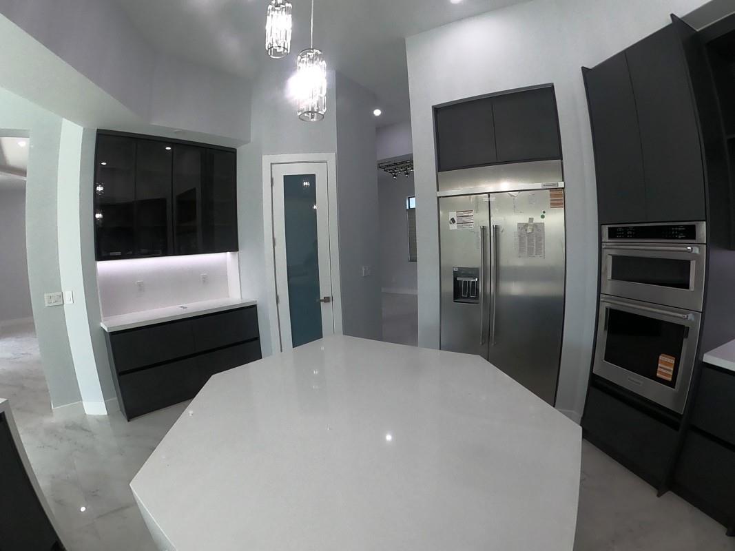 Davie Farmettes 72-10 B - Residential