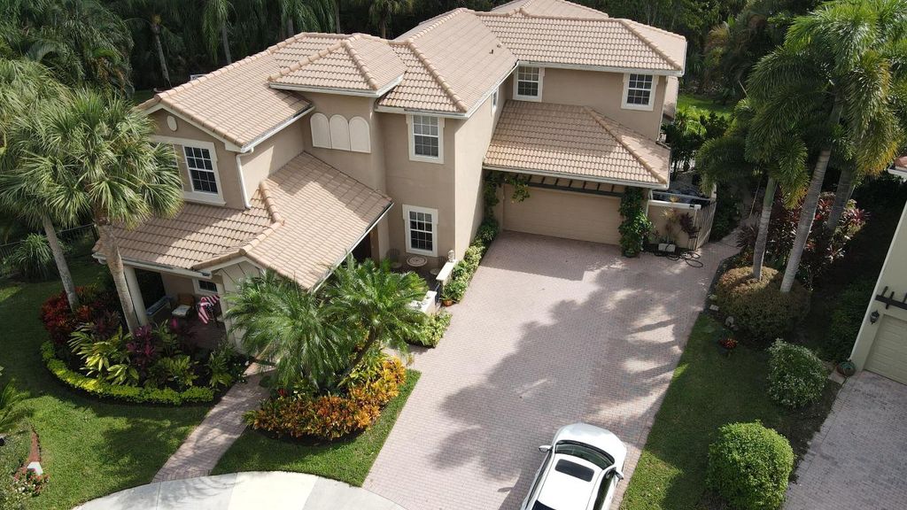 Photo of 129 Via Bosque, Jupiter, FL 33458 (MLS # R11128694)
