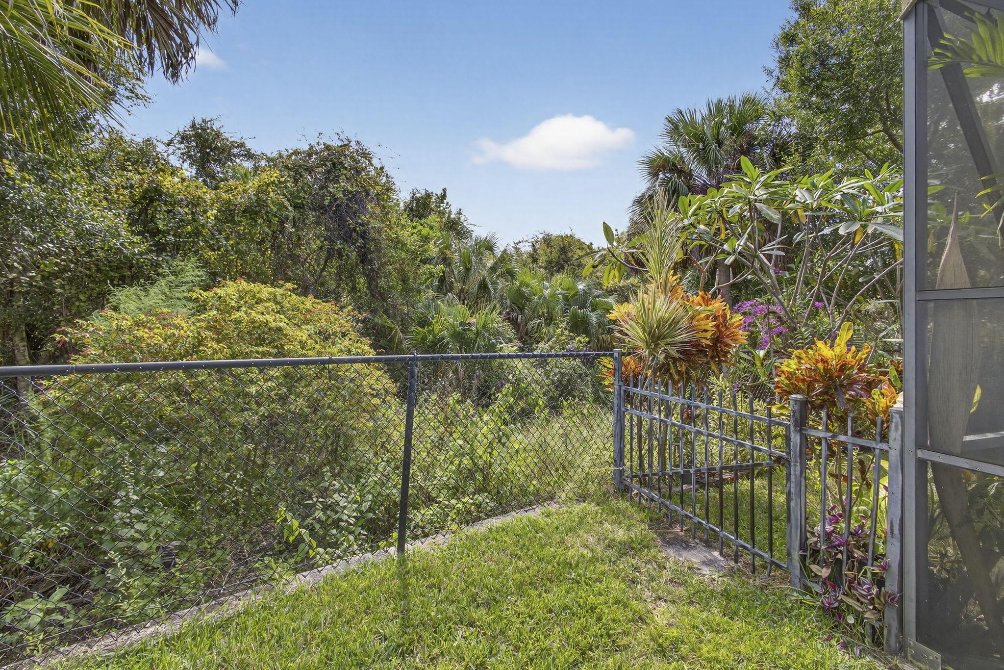 PINES ON PENNOCK LANE PUD - Residential