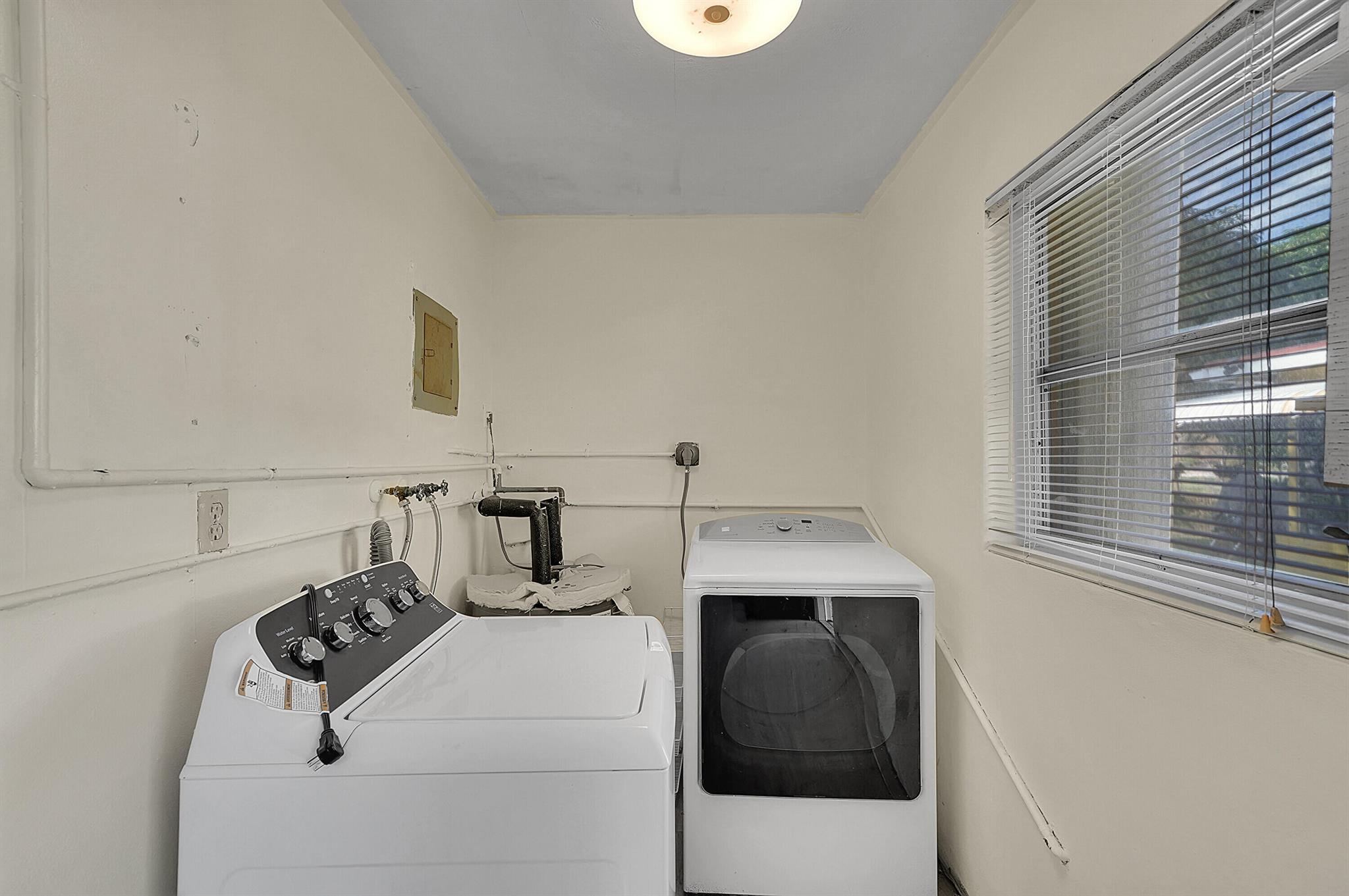 MAINLANDS OF TAMARAC LAKE - Residential