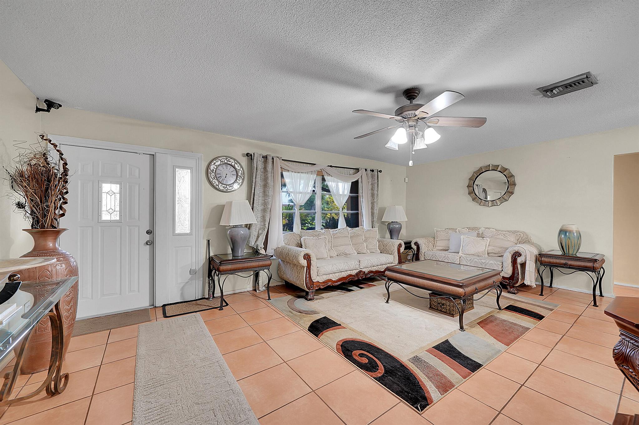 MAINLANDS OF TAMARAC LAKE - Residential