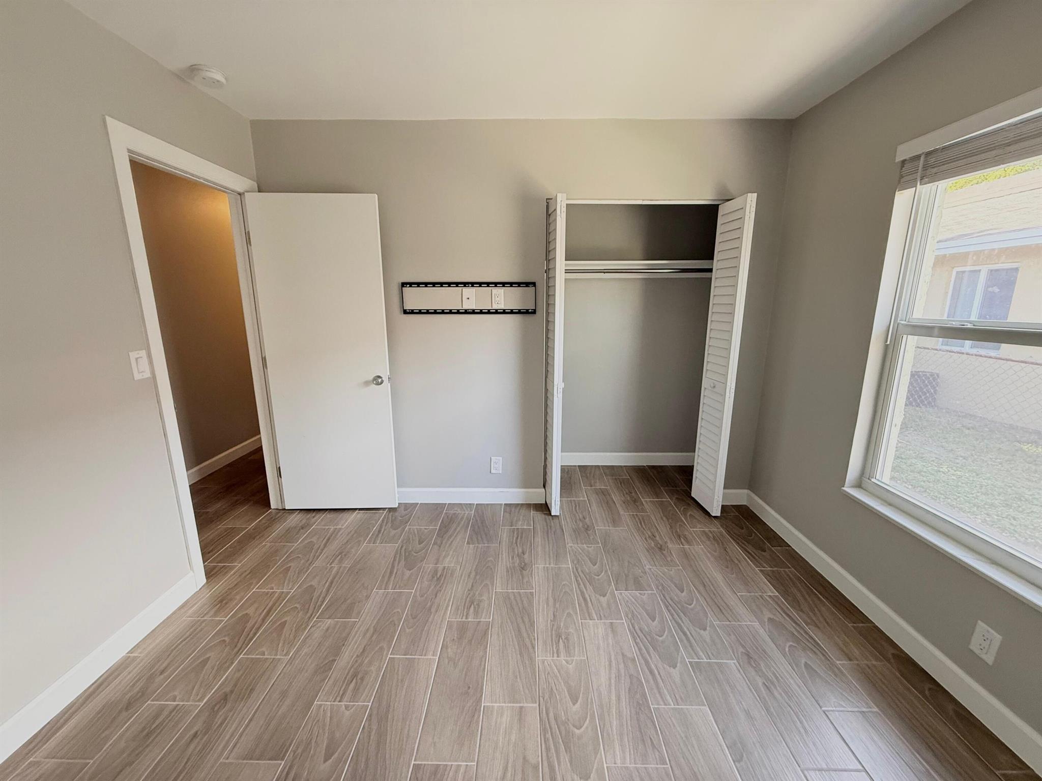 INLET CITY IN - Residential Lease