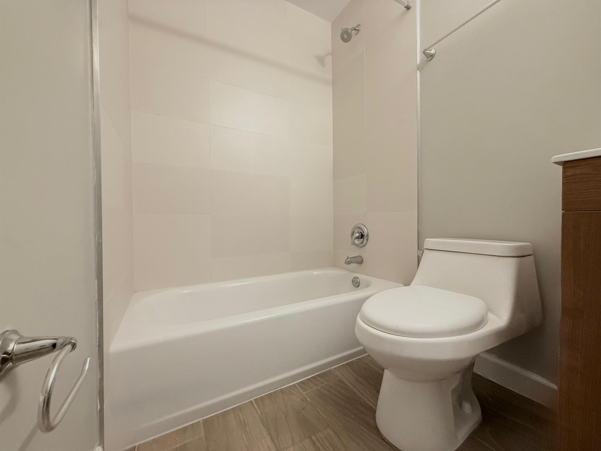 INLET CITY IN - Residential Lease