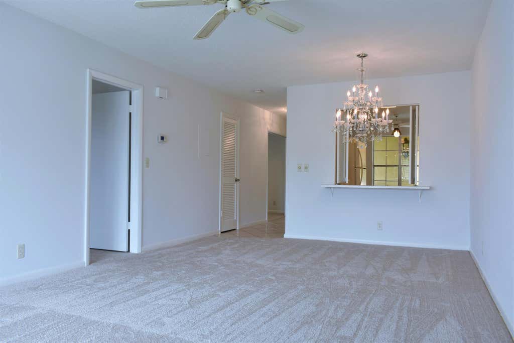 Photo of 13886 Via Flora #F, Delray Beach, FL 33484 (MLS # R10645066)