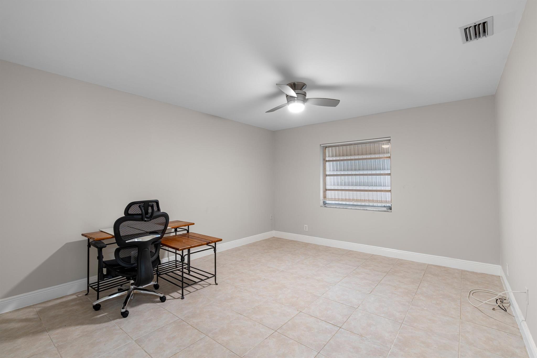 BOCA LAKES CONDO - Residential Lease