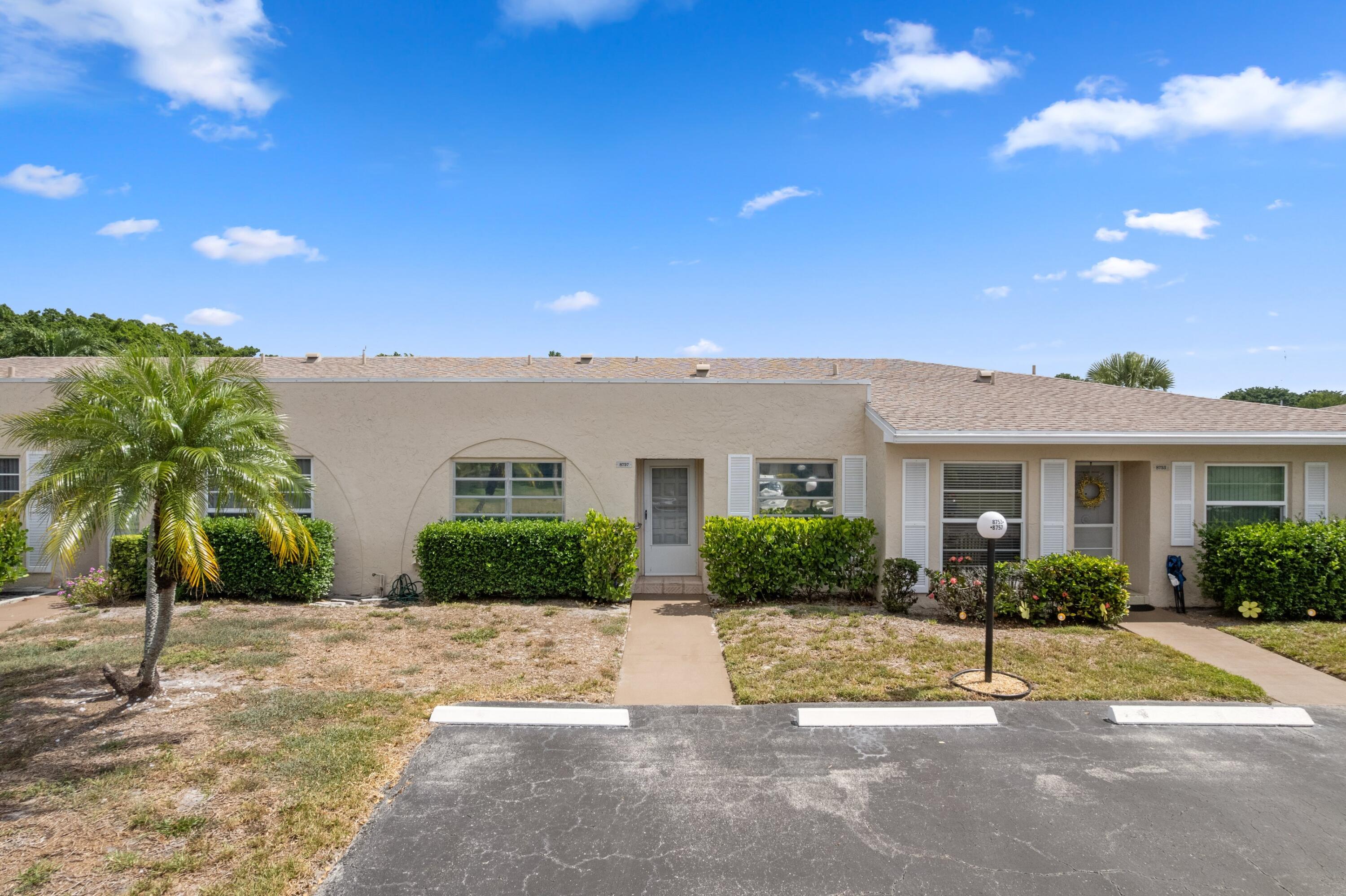 BOCA LAKES CONDO - Residential Lease