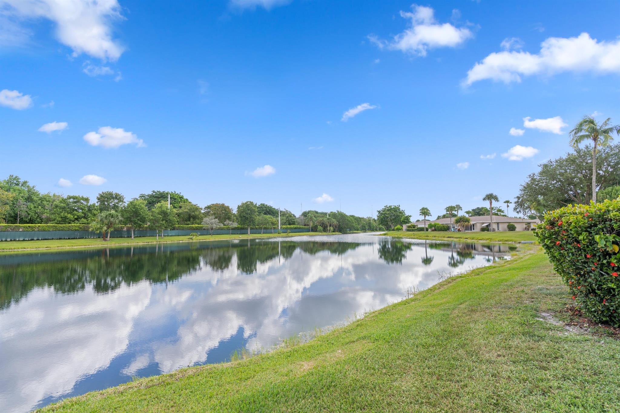 BOCA LAKES CONDO - Residential Lease