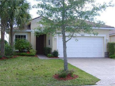 A home in Port Saint Lucie