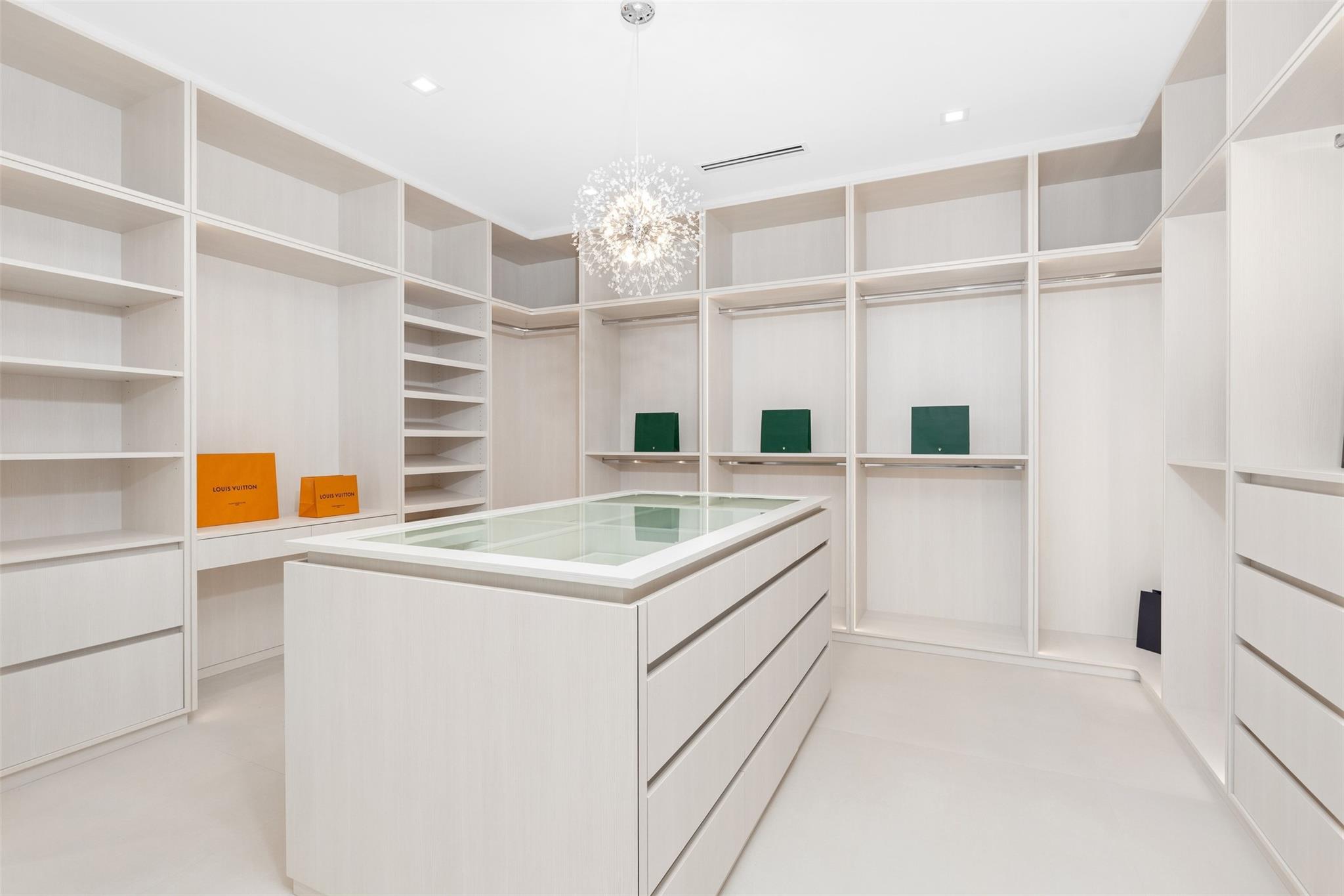 Coral Ridge - Residential