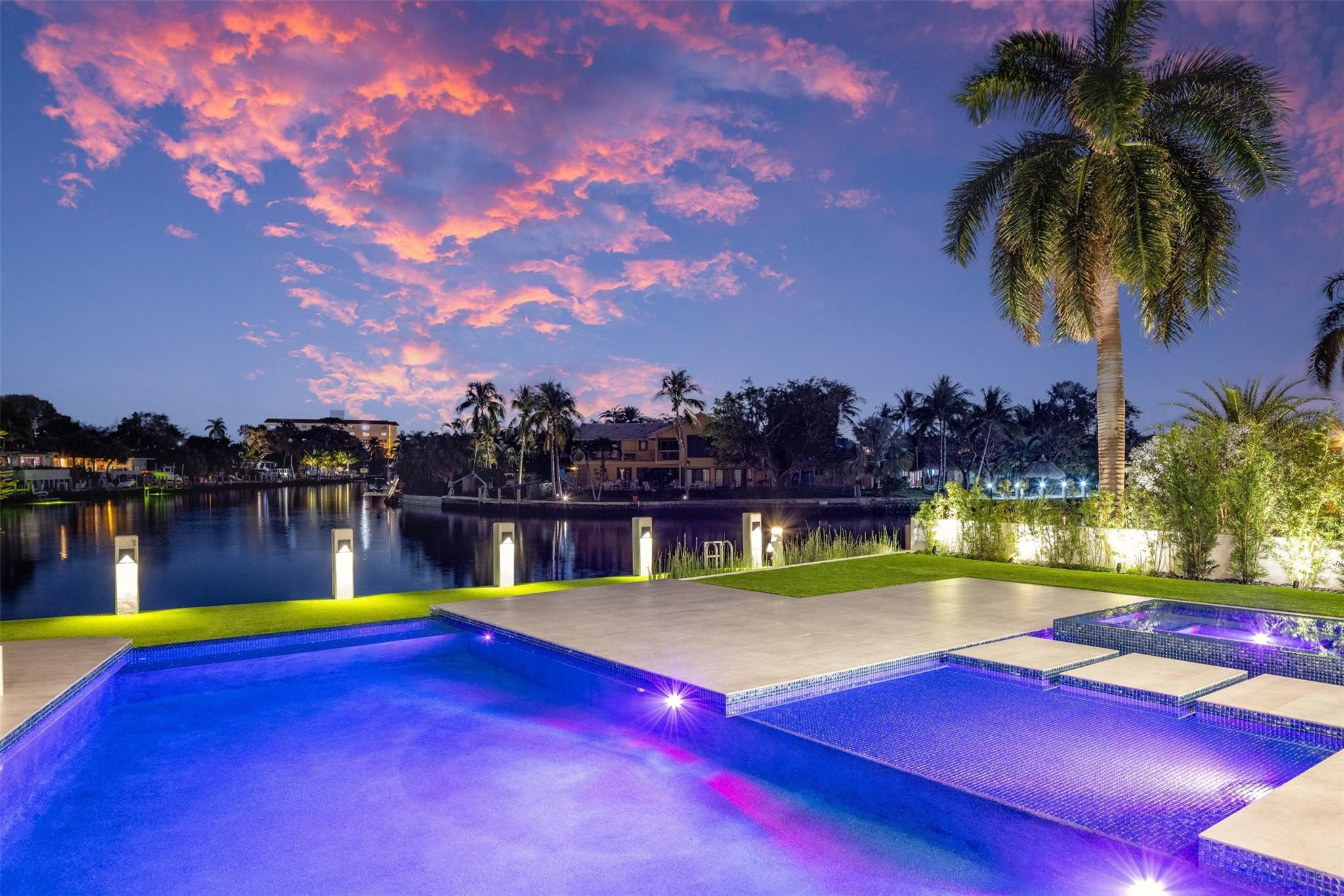 Coral Ridge - Residential