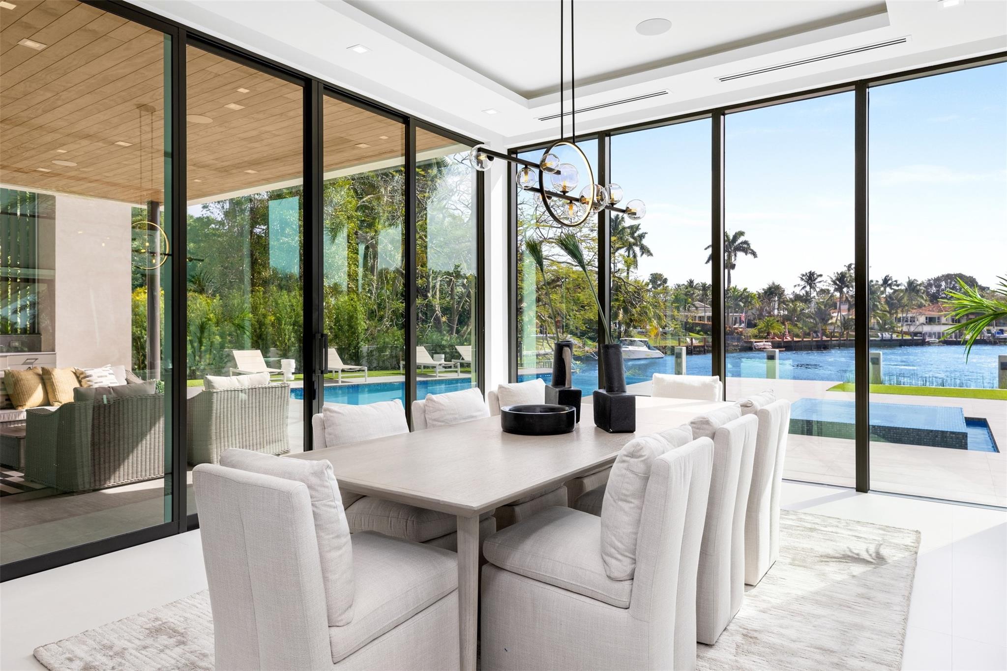 Coral Ridge - Residential