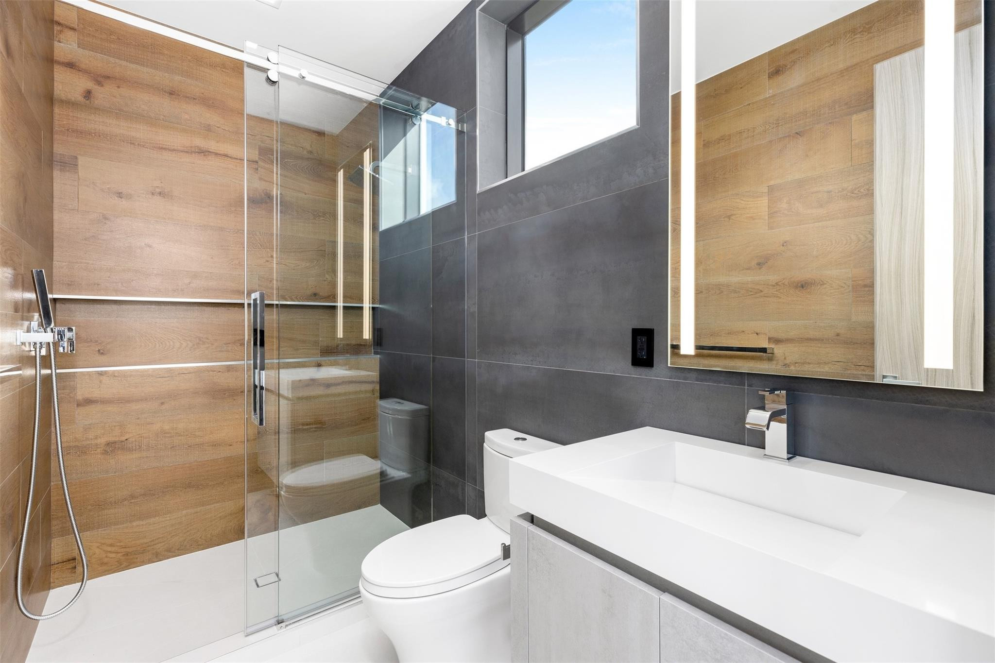 Coral Ridge - Residential