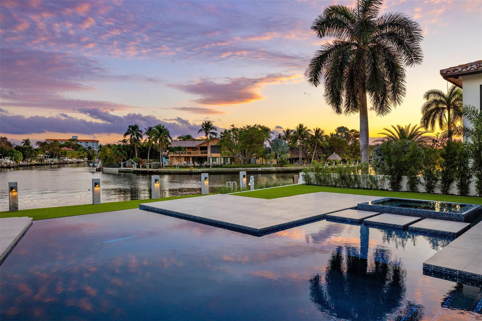 Coral Ridge - Residential