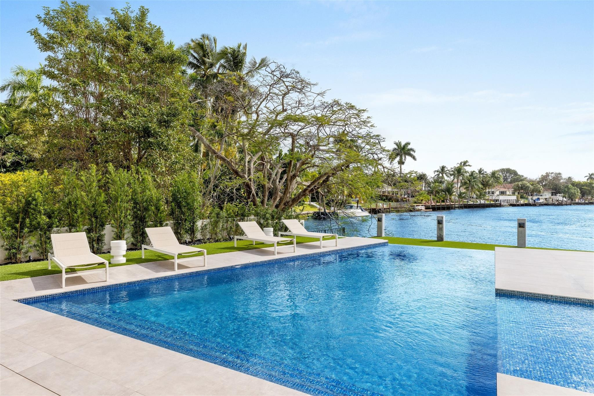 Coral Ridge - Residential