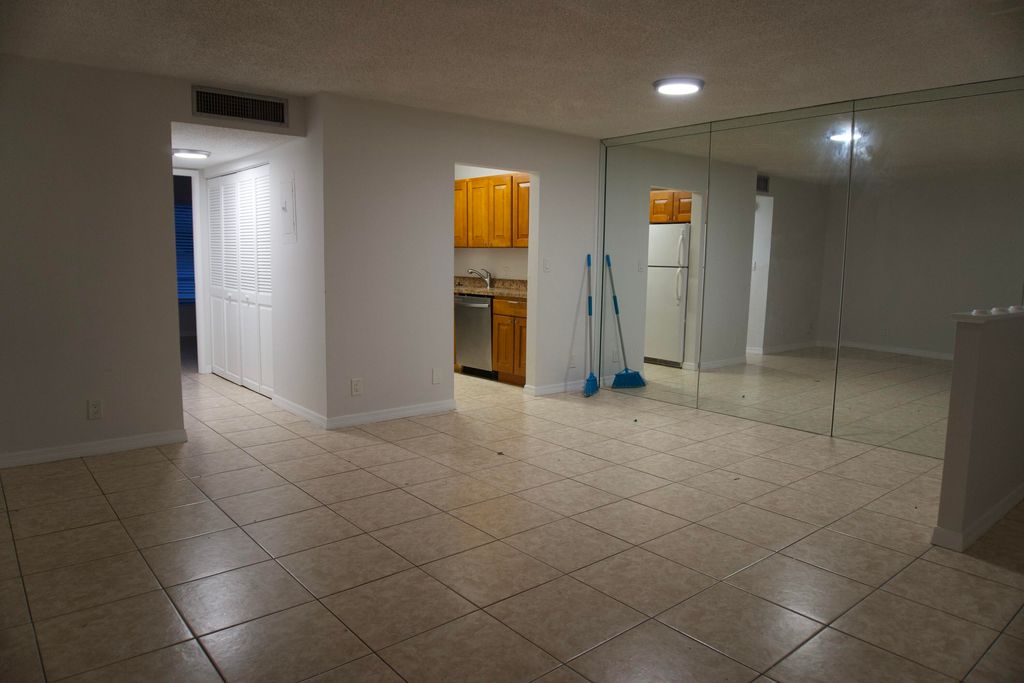 Photo of 2840 NE 14th St #212a, Pompano Beach, FL 33062 (MLS # B26046799)