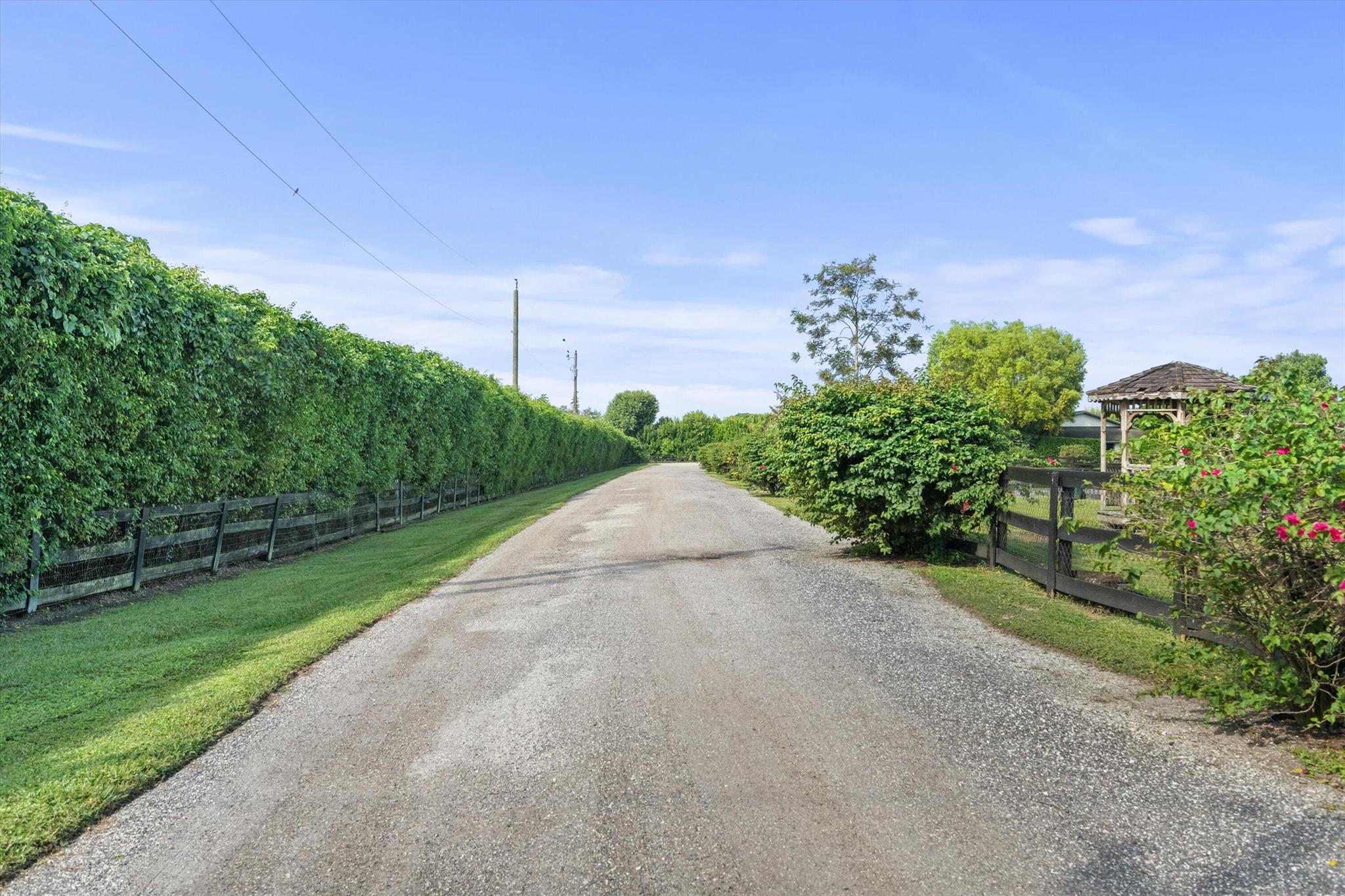 SOUTHFIELDS WELLINGTON CO - Residential