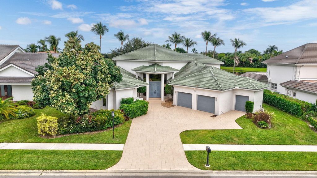 Photo of 7891 Mandarin Dr, Boca Raton, FL 33433 (MLS # R11038416)