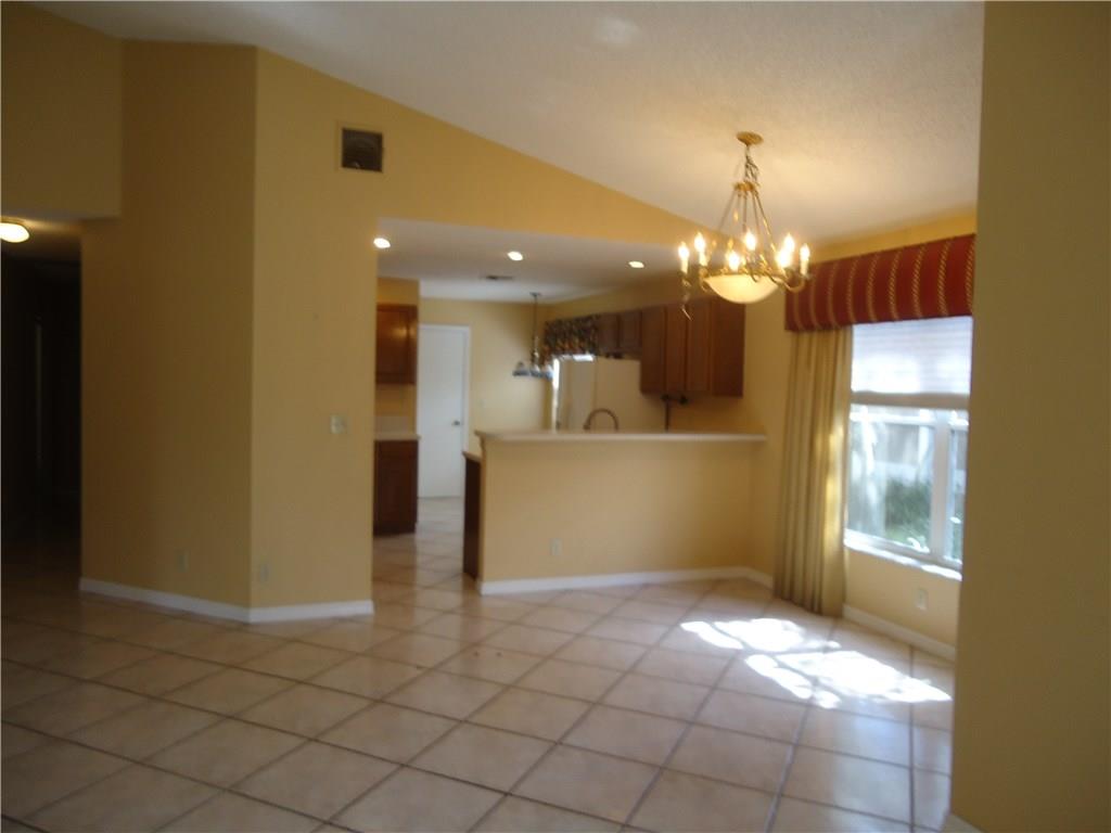 Forest Ridge Cluster Home - Residential Lease