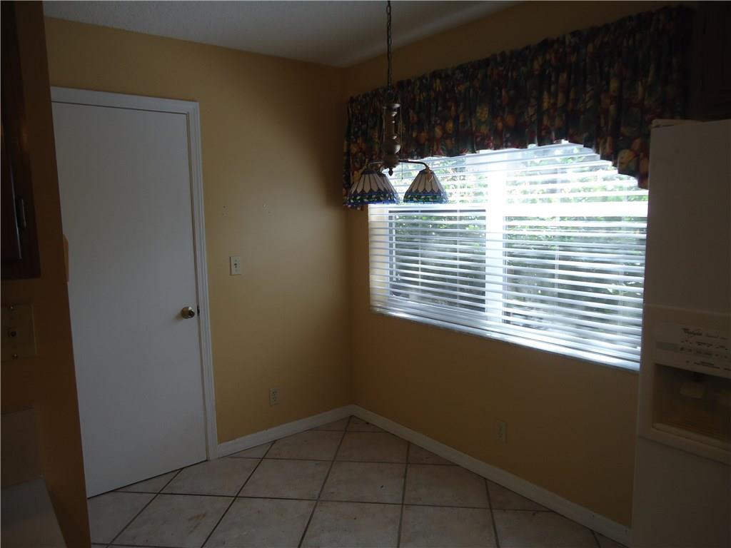 Forest Ridge Cluster Home - Residential Lease