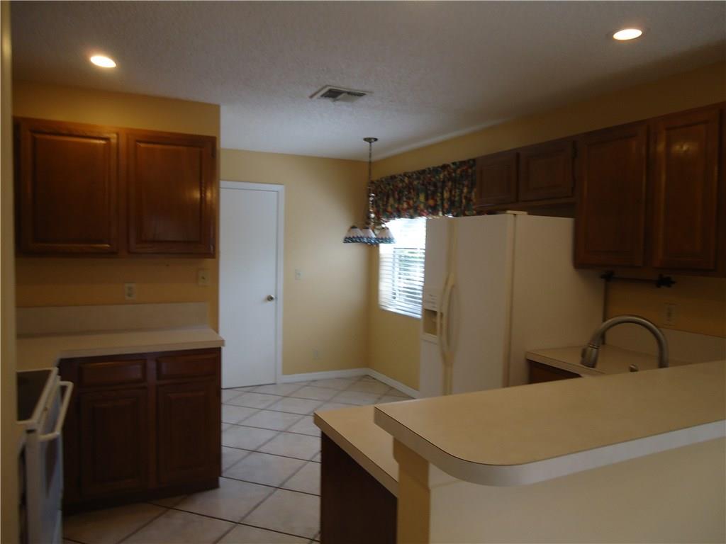 Forest Ridge Cluster Home - Residential Lease